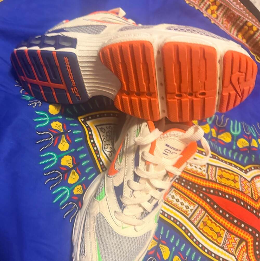 Nike Zoom Air Fire Sail Hyper Crimson Pale Ivory Sneakers